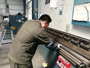 做中高端農業機械的領路者